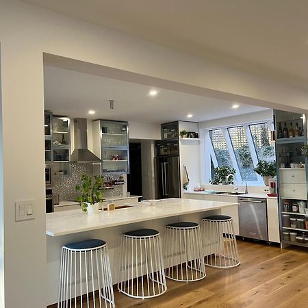 Queen Loft In Nature Toronto Exterior photo